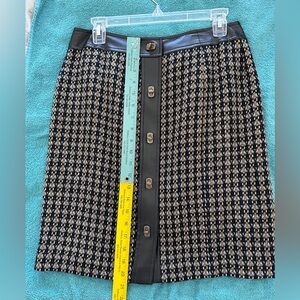 Talbots Classic Black and Tan Button-Front Skirt